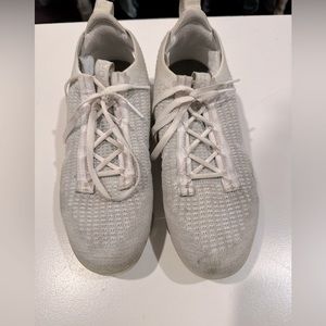 Women’s Nike shoes